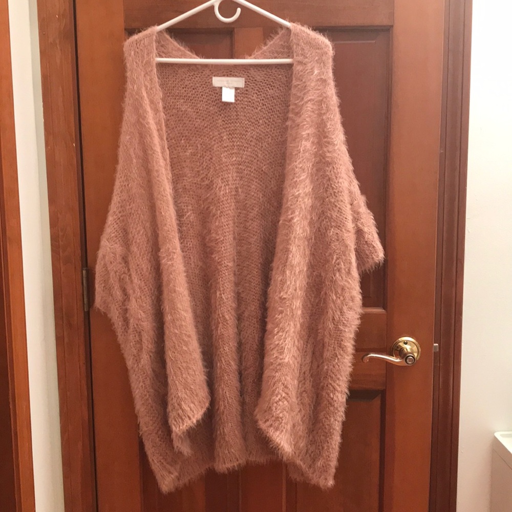 A shawl/sweater